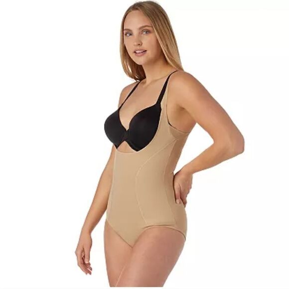Flexees Ultra Firm Ultimate Tummy Control Torsette Bodybriefer in Nude Size L - Picture 1 of 13